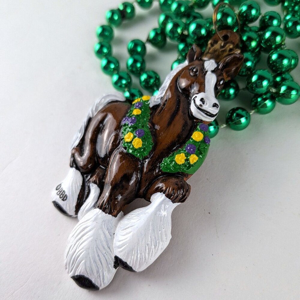 Vintage Budweiser Clydesdale Mardi Gras Beads - Picture 3 of 5